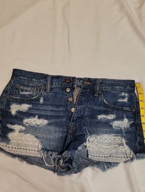American Eagle Vintage Hi-rise Festival Shorts